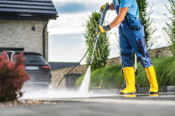 Best Factory Floor Cleaning  in Santaquin, UT